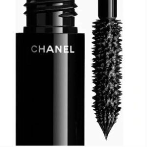 Chanel Le Volume De Chanel 10 Noir Mascara